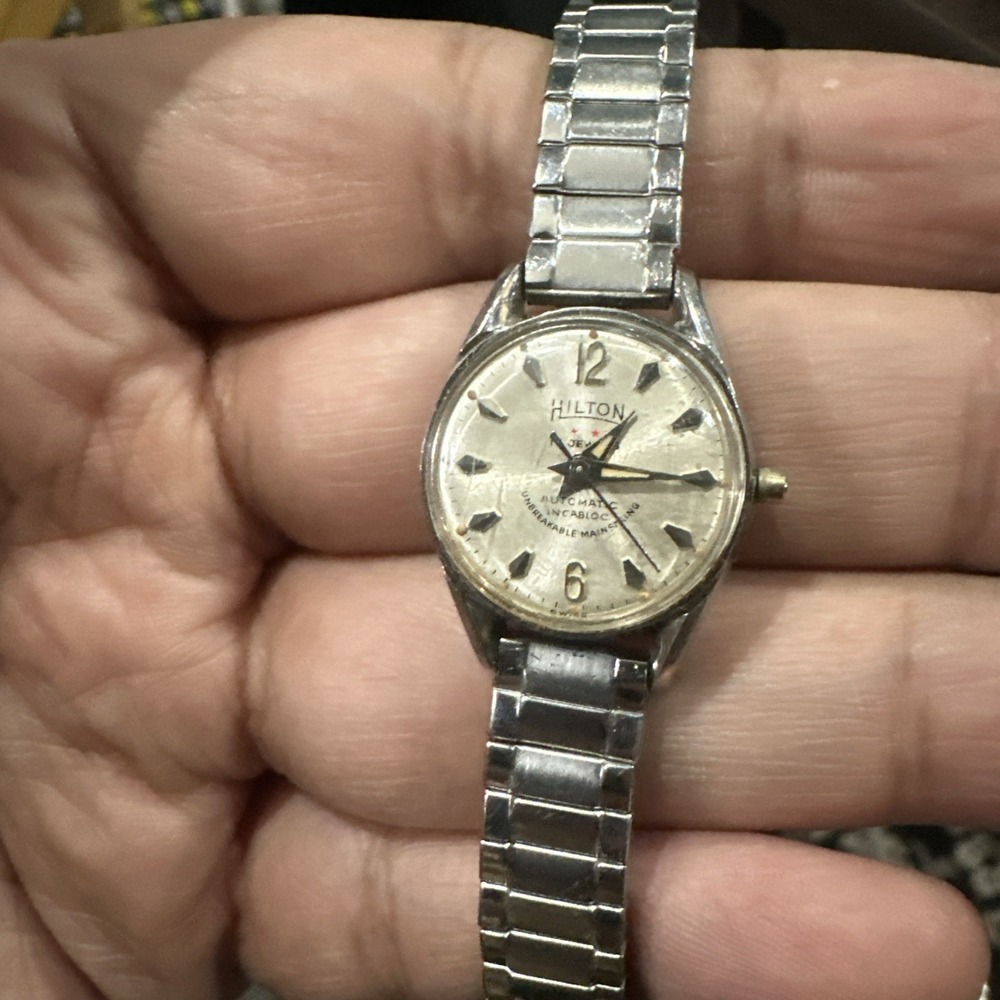VTG Hilton Automatic Ladies Watch 17 Jewel Incabloc 17J -Works But Crown Broken